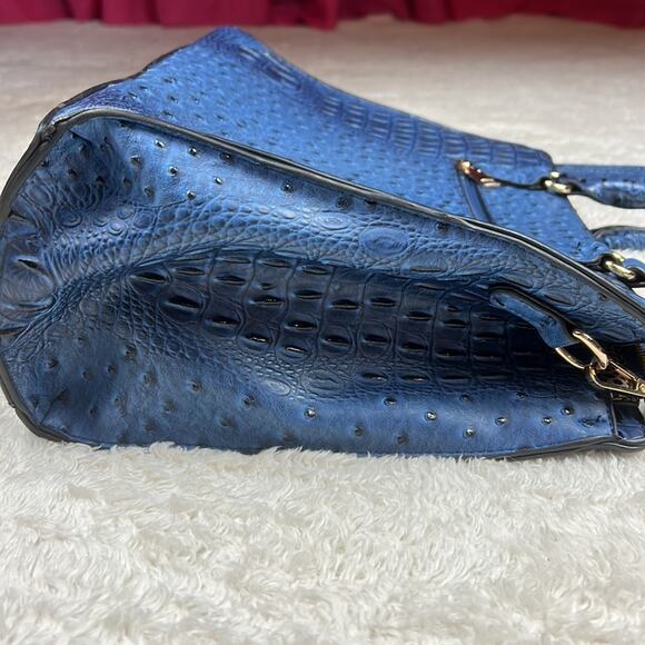 Unbranded large blue croc embossed faux leather convertible shoulder handbag - Picture 8 of 15